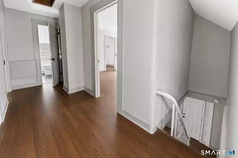 Entry Way - 97 Summit St, Norwich, CT 06360 photo 6 of 6