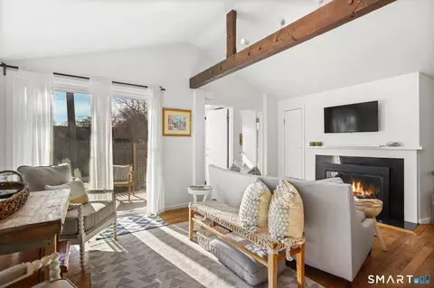 Living - 53 Maple St, Darien, CT 06820 photo 2 of 8