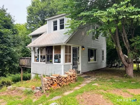 17 21 Winter Ave, Deep River, CT 06417