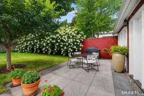 Exterior - 240 Main St, Deep River, CT 06417 photo 7 of 9