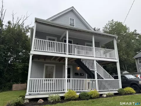 Exterior - 108 Maple St, Middletown, CT 06457 photo 6 of 6