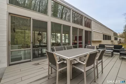 Exterior - 169 Mill Rock Rd, Hamden, CT 06517 photo 3 of 5