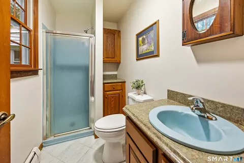 Bath - 116 Summit Rd, Prospect, CT 06712 photo 2 of 2