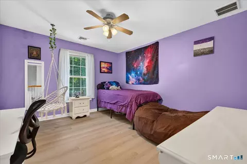 Bedroom - 692 Cook Hill Rd, Killingly, CT 06239 photo 2 of 4