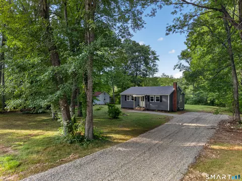 146 Witch Meadow Rd, Salem, CT 06420