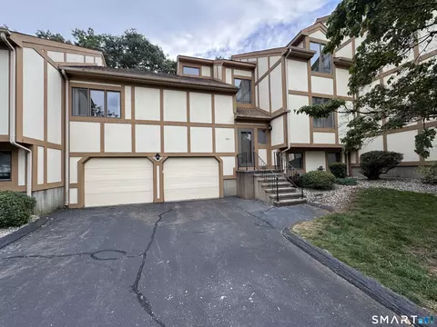 690 Forest Rd #632, West Haven, CT 06516