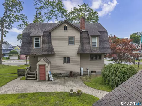 Exterior - 371 Prospect St, Windham, CT 06226 photo 3 of 5