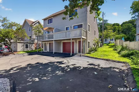 496 Woodward Ave #4, East Haven, CT 06512