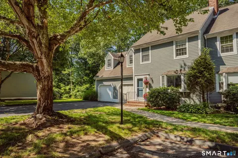 611 Ocean Ave #B1, New London, CT 06320