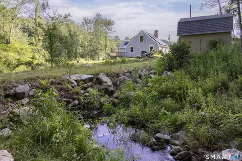 93 Sleepy Hollow Rd, North Stonington, CT 06359