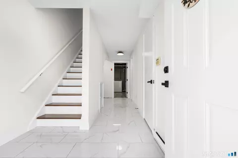 223 Thompson St #B, East Haven, CT 06513