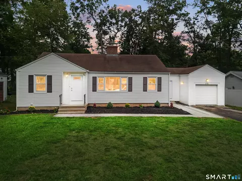 276 Westpoint Ter, West Hartford, CT 06107
