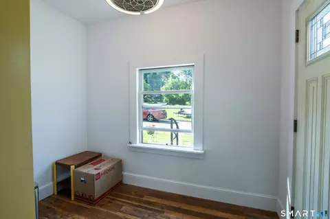 Entry Way - 87 Hawkins St, Killingly, CT 06239 photo 2 of 5