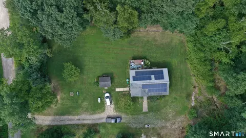524 Christopher Way, Killingly, CT 06241 photo 3