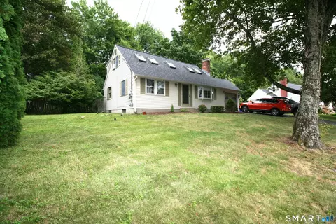 94 Colony Dr, Winchester, CT 06098