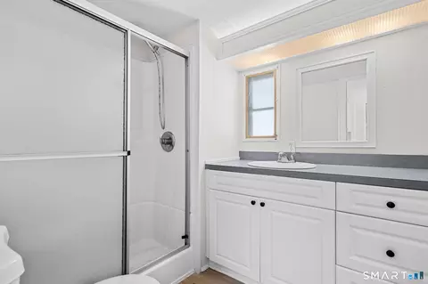 Bath - 15 Broadway N, Westbrook, CT 06498 photo 1 of 3