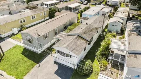 View/Area - 15 Broadway N, Westbrook, CT 06498 photo 2 of 10