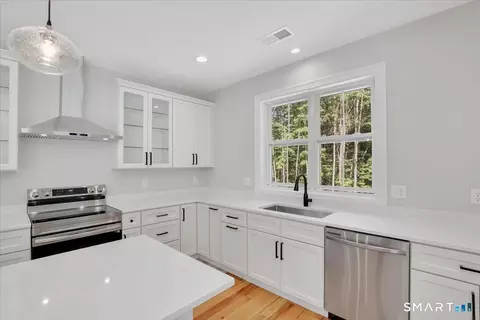 Kitchen - 147 Hackmatack St, Manchester, CT 06040 photo 3 of 3