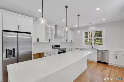 Kitchen - 147 Hackmatack St, Manchester, CT 06040 photo 2 of 3