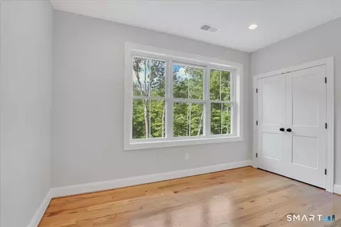 Bedroom - 147 Hackmatack St, Manchester, CT 06040 photo 1 of 9