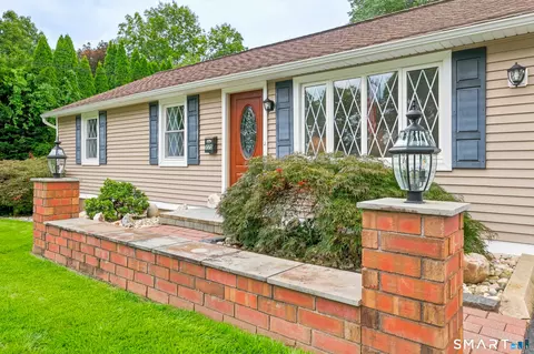 Exterior - 775 Nott St, Wethersfield, CT 06109 photo 2 of 6