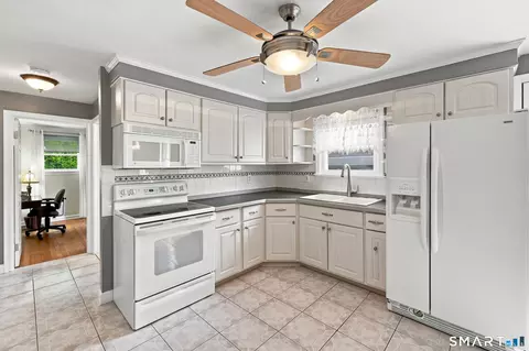 Kitchen - 775 Nott St, Wethersfield, CT 06109 photo 1 of 3