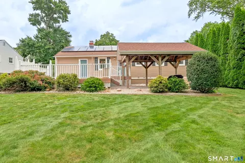 Exterior - 775 Nott St, Wethersfield, CT 06109 photo 3 of 6