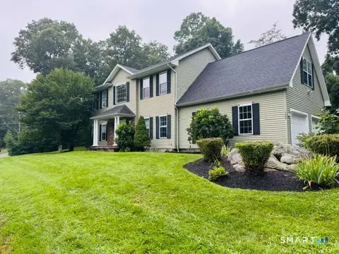 152 New London Rd, Groton, CT 06340