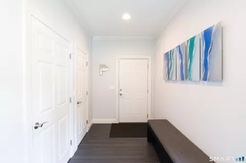 Entry Way - 50 Red Oak Dr, Killingly, CT 06239 photo 4 of 4