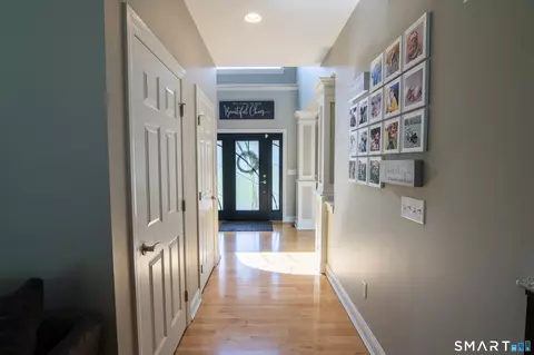 Entry Way - 50 Red Oak Dr, Killingly, CT 06239 photo 1 of 4