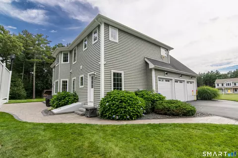 Exterior - 50 Red Oak Dr, Killingly, CT 06239 photo 4 of 6