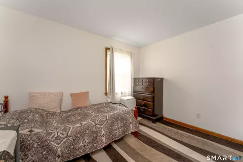 Bedroom - 4 Mohawk Dr, Wolcott, CT 06716 photo 2 of 9