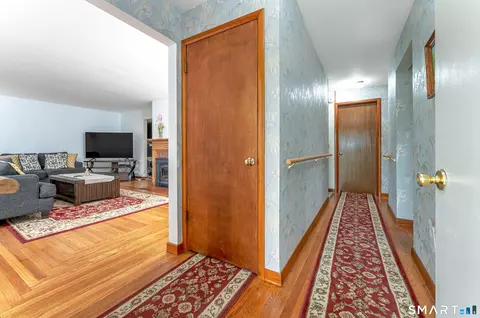 Entry Way - 4 Mohawk Dr, Wolcott, CT 06716 photo 1 of 1