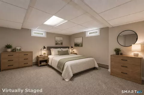 Bedroom - 4 Mohawk Dr, Wolcott, CT 06716 photo 8 of 9