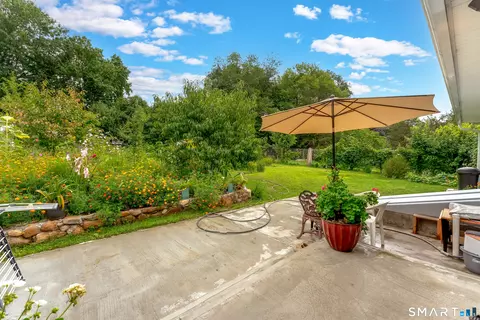 Exterior - 4 Mohawk Dr, Wolcott, CT 06716 photo 2 of 2