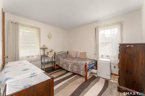Bedroom - 4 Mohawk Dr, Wolcott, CT 06716 photo 1 of 9