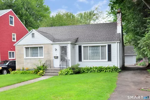 474 Fern St, West Hartford, CT 06107