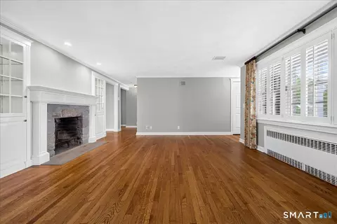 Living - 304 Davis St, Hamden, CT 06517 photo 5 of 5