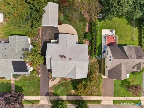 View/Area - 304 Davis St, Hamden, CT 06517 photo 4 of 4