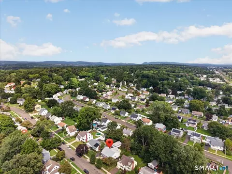 View/Area - 304 Davis St, Hamden, CT 06517 photo 2 of 4