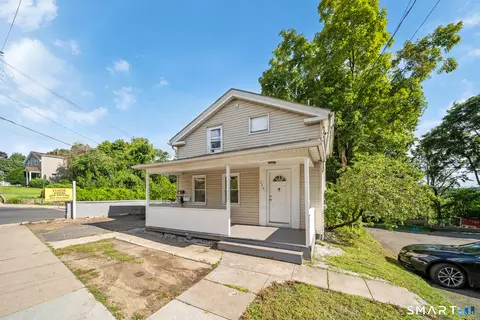 246 Wolcott St, Waterbury, CT 06705