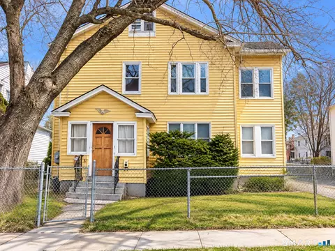 20-22 Harold St, Hartford, CT 06112