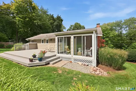 Exterior - 263 Preston St, Windsor, CT 06095 photo 5 of 10