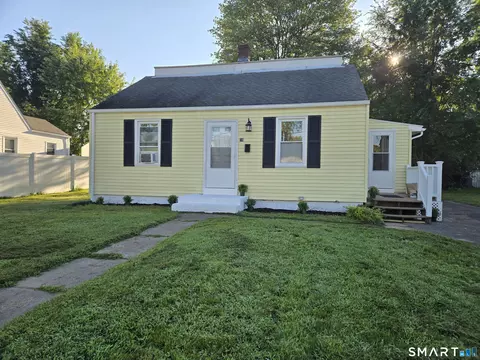 56 Washington Ave, East Hartford, CT 06118
