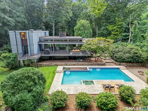 9 Autumn Ridge Rd, Weston, CT 06883