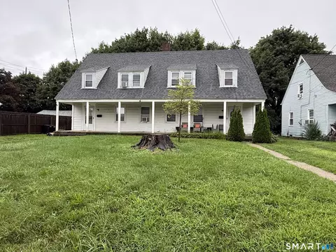 20-22 Morse Ave, Groton, CT 06340