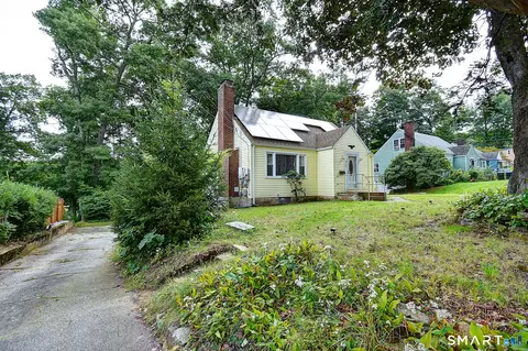 Exterior - 349 Mansfield Ave, Willimantic, CT 06226 photo 5 of 13