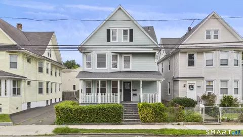 124 Cleveland Ave, Bridgeport, CT 06605