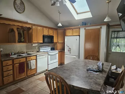 Kitchen - 385 Fall Mountain Rd, Bristol, CT 06010 photo 1 of 3