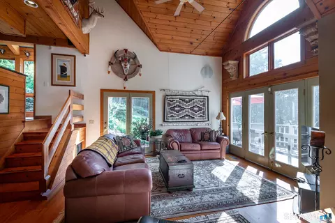 Living - 91 Muller Rd, Kent, CT 06757 photo 2 of 5